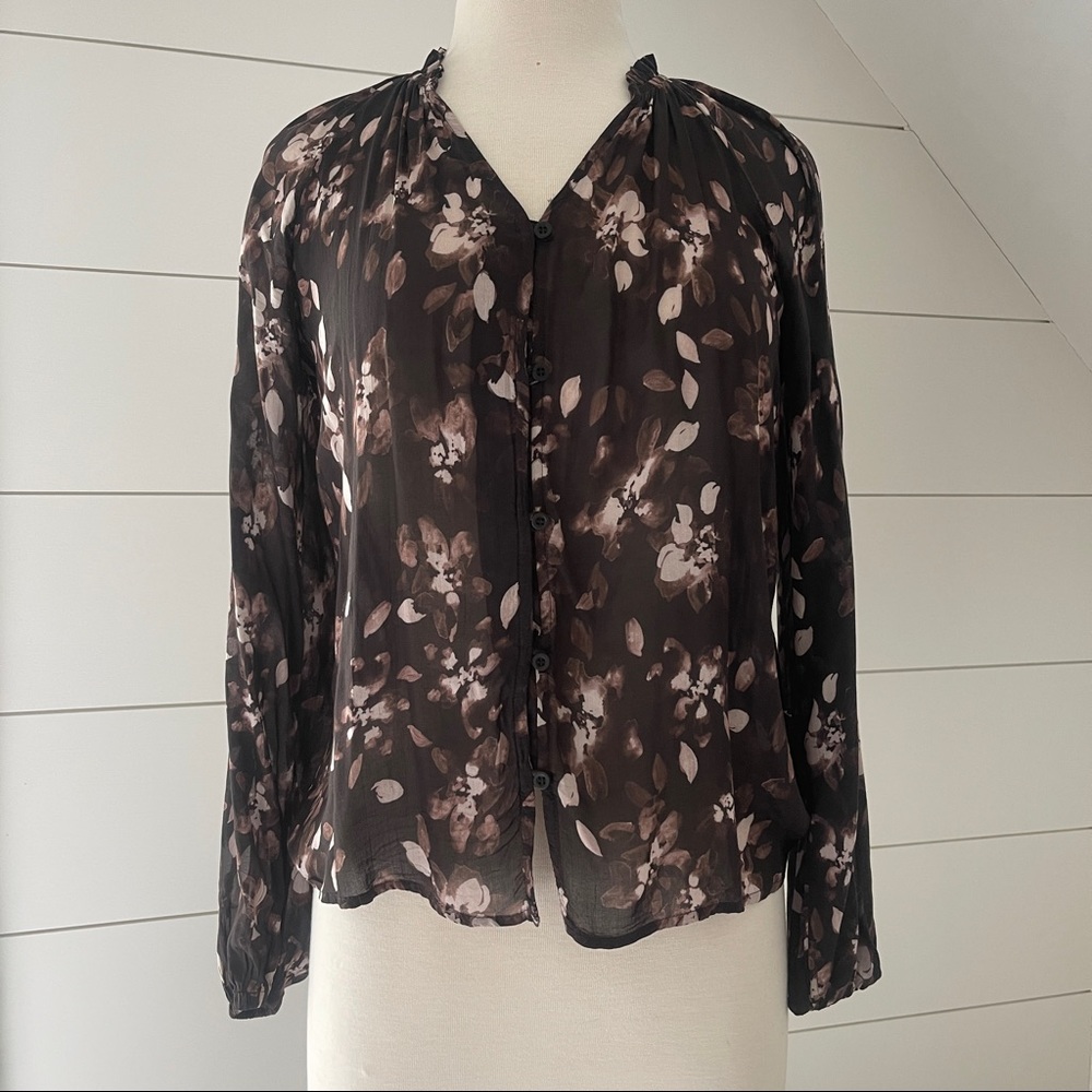 Bella Dahl brown and pink floral blouse